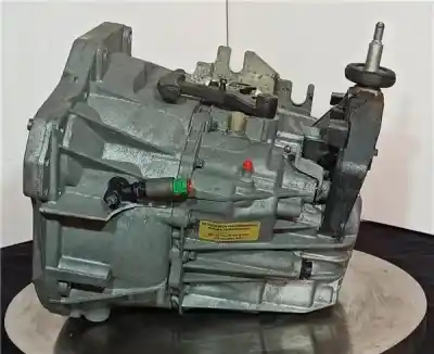 Second-hand car spare part gearbox for renault master ii furgón (fd) 2.5 dci 120 oem iam references pk5021  