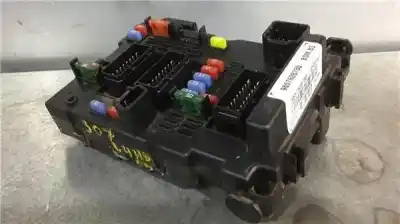 Pezzo di ricambio per auto di seconda mano scatola relè/fusibili per peugeot 307 (3a/c) 1.4 hdi riferimenti oem iam 9657608780