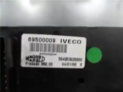 Pièce détachée automobile d'occasion boîtes à fusibles pour iveco daily caja abierta 2.3 diesel cat références oem iam 69500009  554953020000