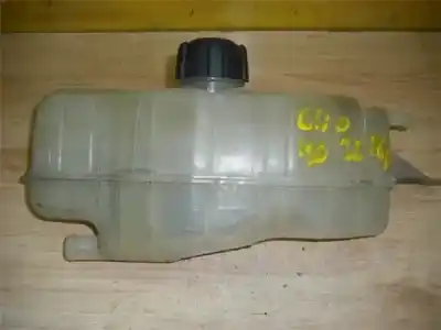 Pièce détachée automobile d'occasion Vase D'expansion D'eau - Liquide De Refroidissement pour RENAULT CLIO III 1.2 16V Références OEM IAM 8200149742  