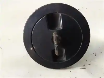 Pièce détachée automobile d'occasion bouchon du réservoir d'essence pour peugeot 106 (s2) 1.0 i références oem iam   