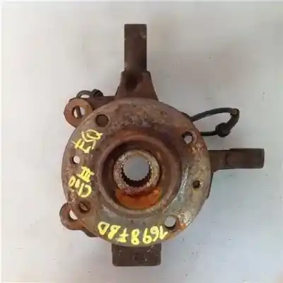 Peça sobressalente para automóvel em segunda mão manga de eixo dianteira esquerda por renault clio iii 1.5 dci diesel cat referências oem iam 8200345944