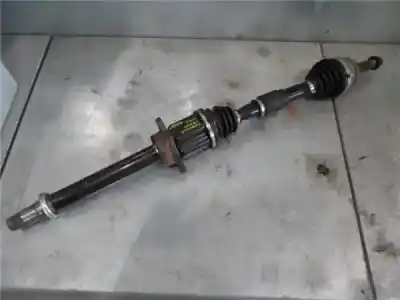 Second-hand car spare part front right transmission for toyota corolla verso (e12) 2.0 d4d oem iam references 434100f021