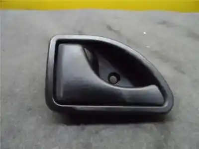 Автозапчасти б/у левая передняя внутренняя ручка за renault kangoo i (f/kc0) 1.9 dci 4x4 ссылки oem iam 8200285840