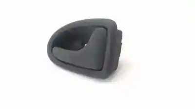 Автозапчасти б/у внутренняя задняя правая ручка за renault clio ii fase ii (b/cb0) 1.2 authentique ссылки oem iam 8200095965  