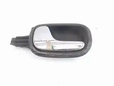 Автозапчасти б/у ЛЕВАЯ ЗАДНЯЯ ВНУТРЕННЯЯ РУЧКА за AUDI A4 B5 AVANT (8D5)  ссылки OEM IAM 8D0839019  