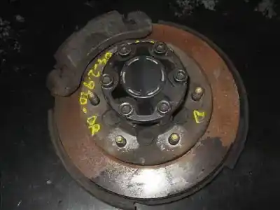 Pièce détachée automobile d'occasion MOYEU DE ROUE AVANT DROITE pour SSANGYONG MUSSO  Références OEM IAM 4122005003  