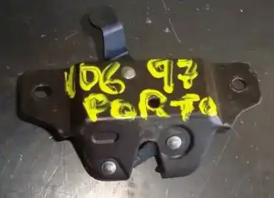 Pièce détachée automobile d'occasion COFFRE / SERRURE DE PORTE pour PEUGEOT 106 (S2)  Références OEM IAM 871952  872447