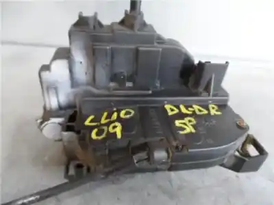 Second-hand car spare part FRONT RIGHT CENTRAL LOCKING SYSTEM for RENAULT CLIO III  OEM IAM references 8200300125  