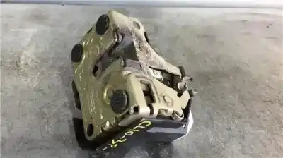 Автозапчасти б/у электропривод центрального замка спереди справа за renault clio ii fase ii (b/cb0) 1.9 dti diesel 80 cv / 59 kw ссылки oem iam 7701045305