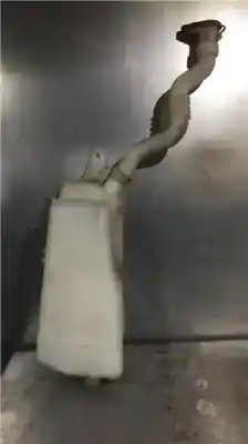 Second-hand car spare part windscreen washer bottle for renault modus ii grand 1.5 authentique oem iam references 7701058023