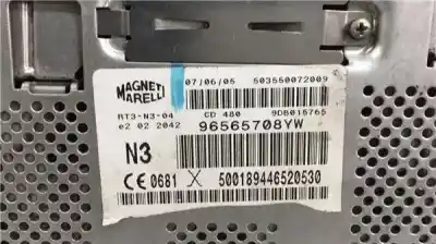 Gebrauchtes Autoersatzteil audiosystem / radio-cd zum peugeot 407 sw 2.0 hdi 135 oem-iam-referenzen 96565708yw  