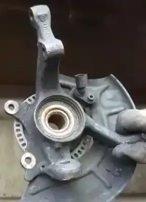 Pièce détachée automobile d'occasion moyeu de roue avant droite pour volkswagen golf iii (1h1) 2.8 vr6 références oem iam   