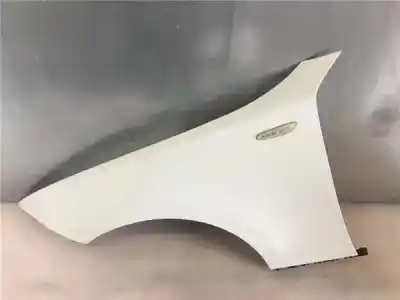 Peça sobressalente para automóvel em segunda mão GUARDA-LAMAS DIANTEIRO ESQUERDO por BMW SERIE 1 BERLINA (E81/E87)  Referências OEM IAM 41357133227 41357133228 , BMW | 41357135680 , BMW | 41357135679 , BMW L00178