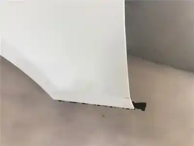 Peça sobressalente para automóvel em segunda mão guarda-lamas dianteiro esquerdo por bmw serie 1 berlina (e81/e87) 118d referências oem iam 41357133227 41357133228 , bmw | 41357135680 , bmw | 41357135679 , bmw l00178