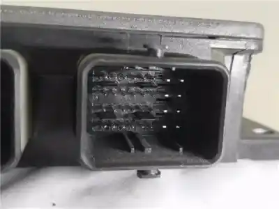 Peça sobressalente para automóvel em segunda mão centralina de motor uce por renault megane ii sedán (lm0/1_) 1.5 dci referências oem iam 8200399038  8200513163