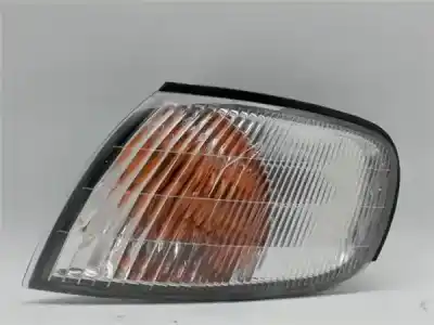 Peça sobressalente para automóvel em segunda mão farolim do lado esquerdo por nissan almera (n15) 1.4 16v cat referências oem iam 261351n025