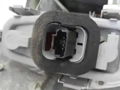 Автозапчастина б/у правий ліхтар для citroen c4 picasso i monospace (ud_) 1.6 hdi посилання на oem iam 9653547480  