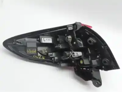 Автозапчасти б/у правый задний фонарь за toyota c-hr (x10) 2.0 hibrido ссылки oem iam 81550f401000  