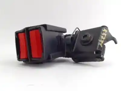 Second-hand car spare part center rear seat belt buckle for renault clio ii (xbo) 1.4 16v 98cv oem iam references 7700432167f