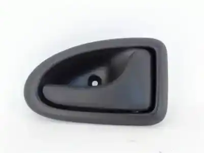 Second-hand car spare part interior right rear handle for renault clio ii (xbo) 1.4 16v 98cv oem iam references 7700423888