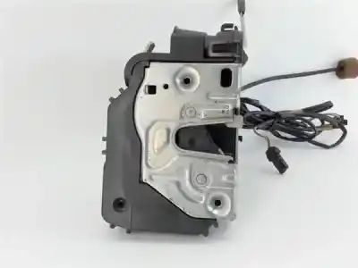 Pièce détachée automobile d'occasion SERRURE DE PORTE AVANT GAUCHE pour DAEWOO KALOS (KLAS)  Références OEM IAM 96272643  