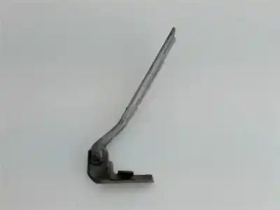 Second-hand car spare part right front hood hinge for audi a6 berlina (c4) 2.6 v6 cat (abc) oem iam references 4a0823302f