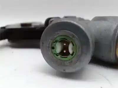 Gebrauchtes Autoersatzteil gürtelhaken zum peugeot 306 cabriolet (s2) 1.6 oem-iam-referenzen 542270000a  