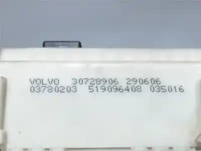 Second-hand car spare part fuse box unit for volvo v50 familiar 2.0 d oem iam references 30728906  519096408