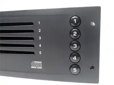 Second-hand car spare part audio system / radio cd for peugeot 307 break / sw (s1) 1.6 hdi oem iam references 863513286108  96469053xt