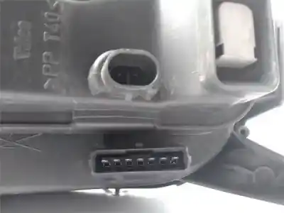 Piesă de schimb auto la mâna a doua far dreapta pentru fiat ii punto (188) berlina 1.2 60 (188.030. .050. .130. .150. .230. .250) referințe oem iam 46818648 51712392 , fiat | 46814549 , fiat | 46837399 , fiat | xs4x13006fb , fiat 2752349
