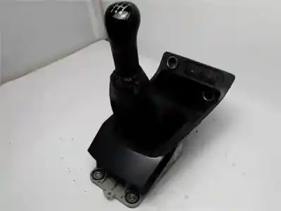 Pezzo di ricambio per auto di seconda mano leva del cambio per ford transit connect (tc7) 1.8 tdci cat riferimenti oem iam 2t1r7k387ad  604050104