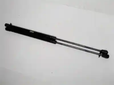 Peça sobressalente para automóvel em segunda mão amortecedores do tronco / porta por toyota corolla verso (e12) 2.0 d4d referências oem iam 689500f010