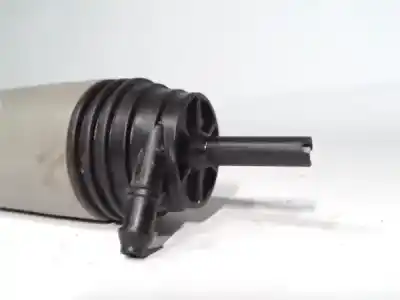Pièce détachée automobile d'occasion pompe d'eau de nettoyage du pare brise pour bmw serie 3 touring (e91) 320d références oem iam 23557610  231006f