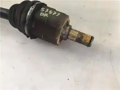 Автозапчасти б/у передняя правая трансмиссия за kia ceed (ed) 1.6 crdi 115 ссылки oem iam 495001h210 495001h310 , kia | 495011h210 , kia | 495011h310 , kia bds1532