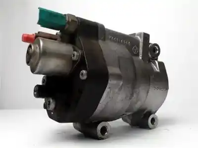 Pièce détachée automobile d'occasion POMPE À INJECTION pour RENAULT CLIO III  Références OEM IAM 8280057346  R9042A013A