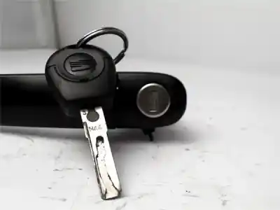 Second-hand car spare part exterior left front door handle for seat ibiza (6l1) 1.2 oem iam references 6l4837167a  