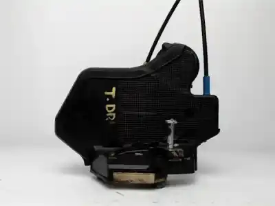 Peça sobressalente para automóvel em segunda mão fechadura da porta traseira direita por toyota corolla verso (e12) 2.0 d4d referências oem iam 690500f010