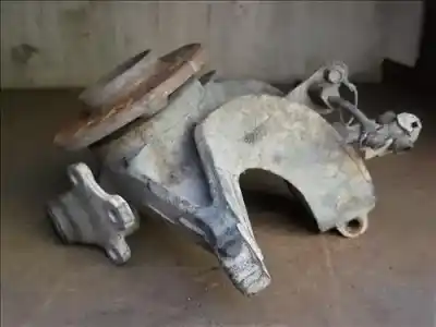 Pièce détachée automobile d'occasion moyeu de roue avant gauche pour peugeot 306 (7b, n3, n5) 1.9 std références oem iam   