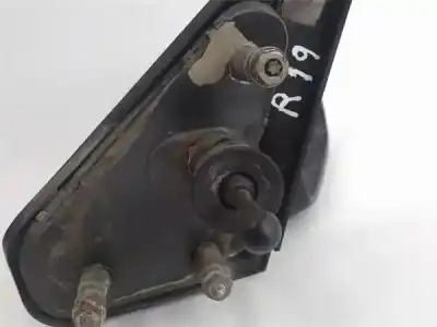 Pezzo di ricambio per auto di seconda mano retrovisore destro per renault r 19 berl. con portón (b/c53) 1.7 riferimenti oem iam   