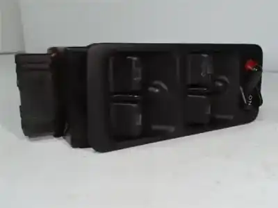 Pièce détachée automobile d'occasion commande de lève vitre avant droit pour rover rover 600 (rh) 2.0 620 si lux références oem iam m13421  