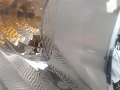 Second-hand car spare part right headlight for kia ceed (ed) (2006->) 1.6 crdi 115 oem iam references 921021h000 921021h070 , kia 