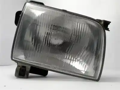 Peça sobressalente para automóvel em segunda mão farol / farolim direito por nissan pickup (d22) 2.5 d referências oem iam 9922680009