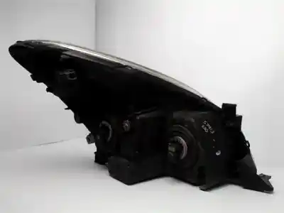 Second-hand car spare part left headlight for toyota corolla verso (e12) 2.0 d4d oem iam references 811700f010  81190143