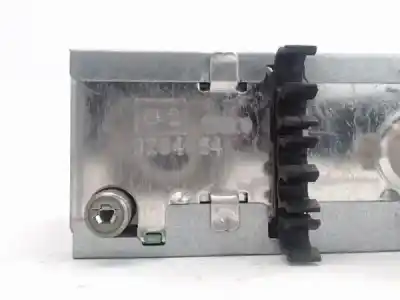 Second-hand car spare part audio system / radio cd for renault clio ii fase ii (b/cb0) renault-sport oem iam references 8200 354 519  