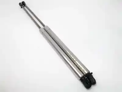 Peça sobressalente para automóvel em segunda mão AMORTECEDORES DO TRONCO / PORTA por VOLKSWAGEN GOLF IV BERLINA (1J1)  Referências OEM IAM 1J6827550C 1J6827550 , AUDI | 1J0823359C , AUDI | 4G9827552 , AUDI | 4L0827552C , AUDI | 6895005040 , TOYOTA | 8200000902 , RENAULT | 8E9827552E , AUDI | 8U08275 A2835