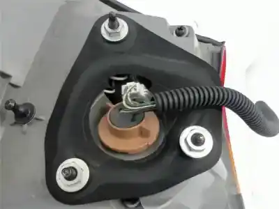 Second-hand car spare part right tailgate light for lexus is ii (_xe2_) 220 d (ale20) oem iam references 8155153161  