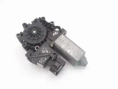 Pièce détachée automobile d'occasion MOTEUR LÈVE VITRE AVANT DROIT pour AUDI A3 (8L)  Références OEM IAM  8L3837462 , AUDI | 8L3959802 , AUDI 