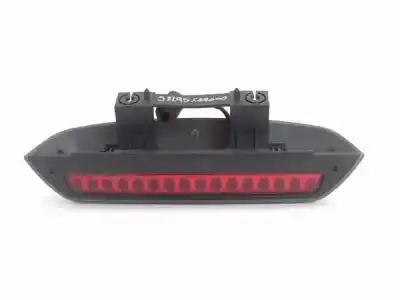 Second-hand car spare part central brake light for kia carens (rs) 2.0 crdi oem iam references 0k2fb5158044