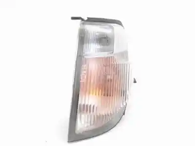 Peça sobressalente para automóvel em segunda mão farolim do lado esquerdo por nissan pickup (d22) 2.5 d referências oem iam 261153s225